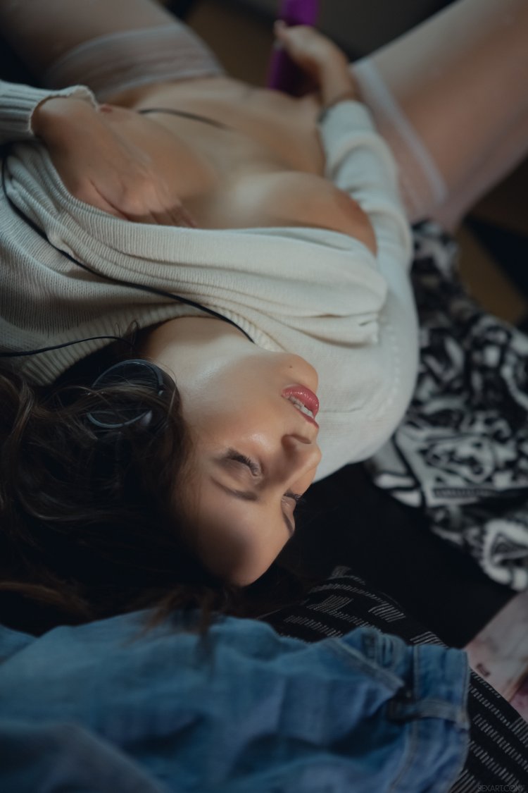 Emily j modeling lesbian