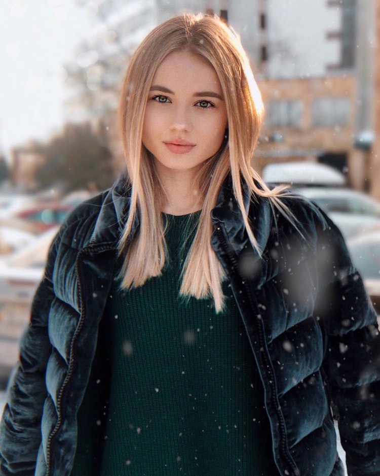 Lisa Vasilenko is hot