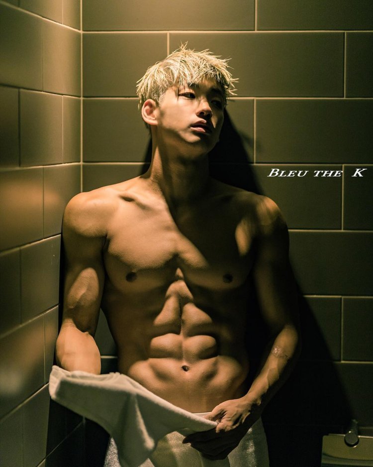 Anna Chipovskaya in the film Pure Art