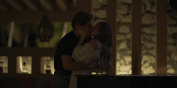 Delaia gonzalez George Chernyadiev