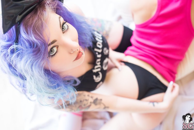 Suicide Girls - Tina Marie - Soaking Up