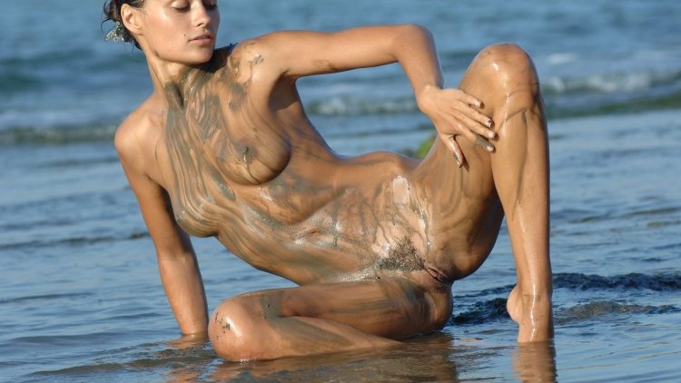 Paulina Porizkova 2020 nude