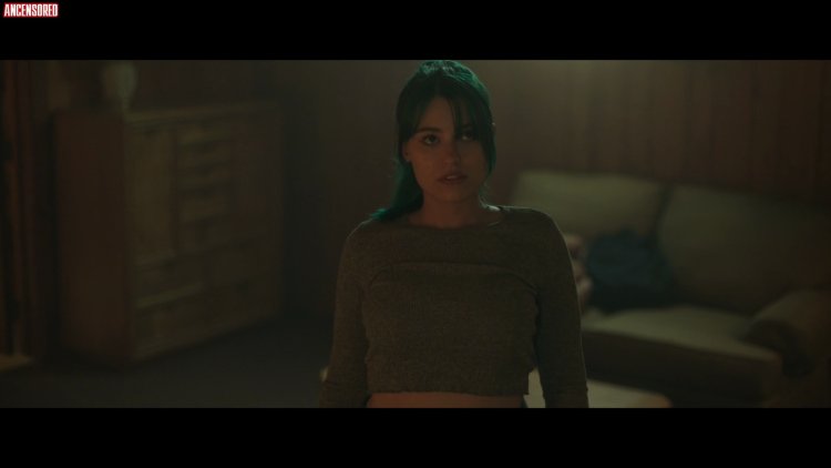 Skyler Wright Naked Dexter