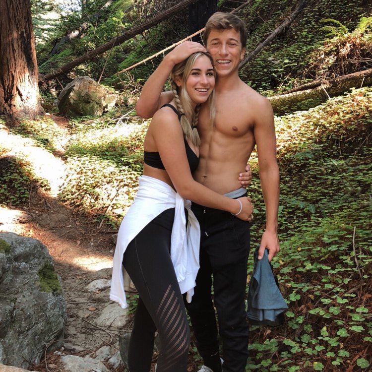 Skyler Gizondo and his girlfriend