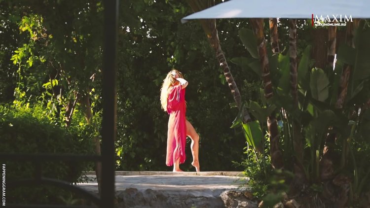 The most beautiful naked women