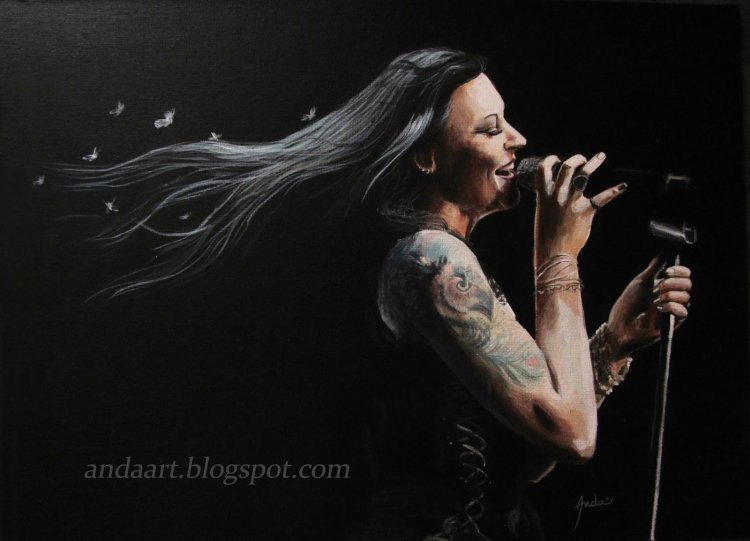 Soloist Netvish Flor Jansen in bikini