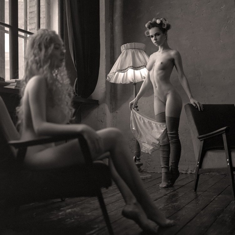 Galina Zhizhikina photographer - Elizaveta Vyglezhanina nude