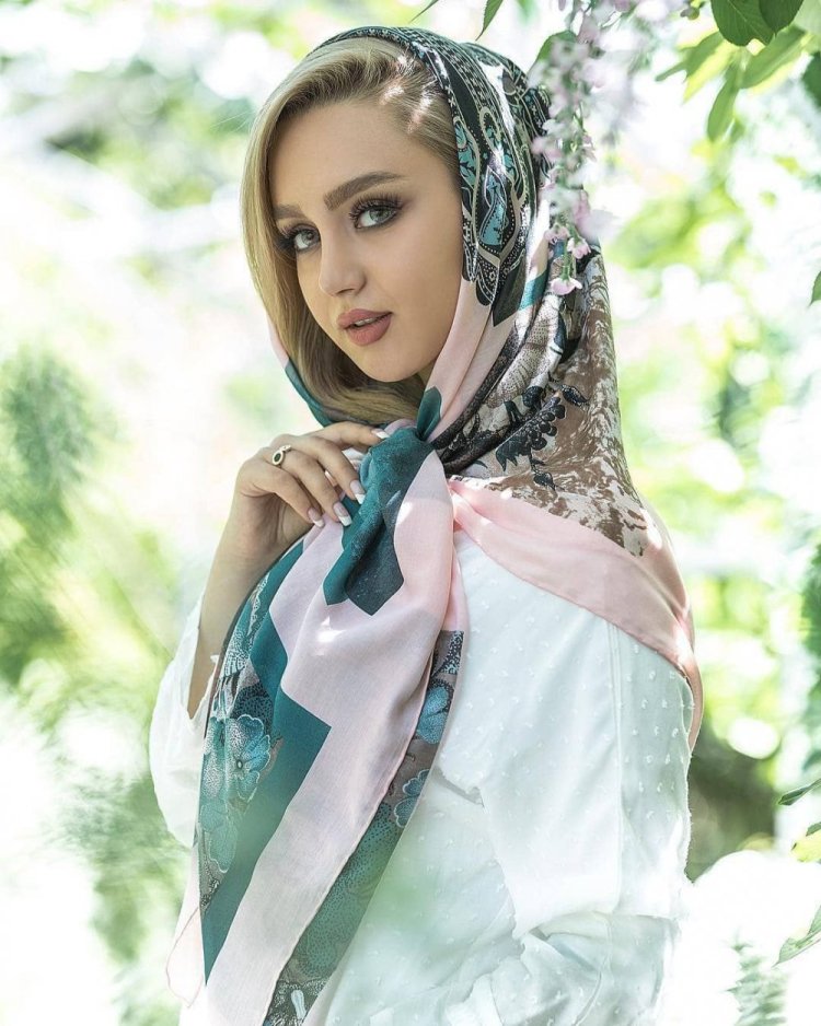 Girl in a scarf