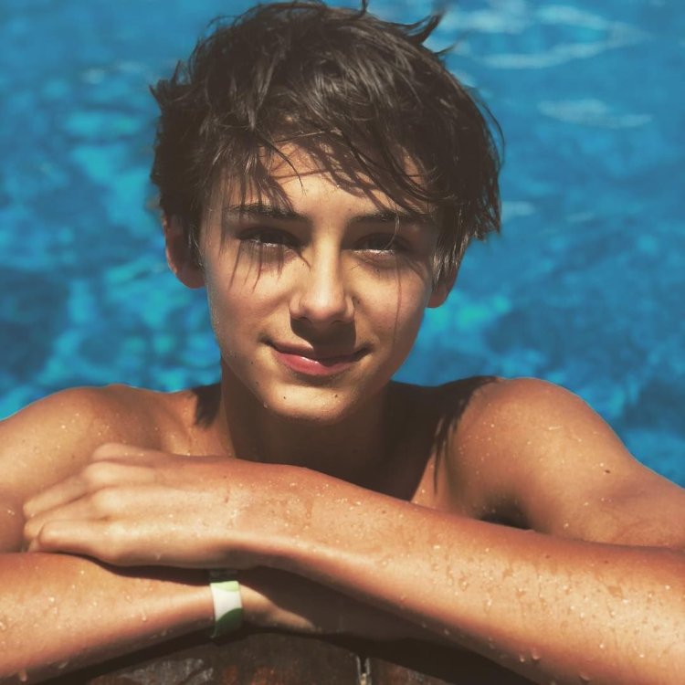 William Franklin-Miller on the beach