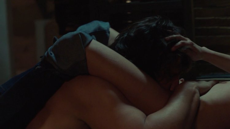 Brunette who is removed naked