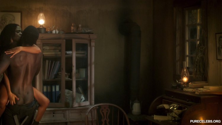 Tessa Thompson photo naked