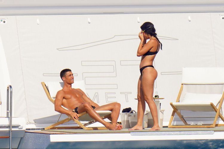 Ronaldo Georgina Rodriguez 2020
