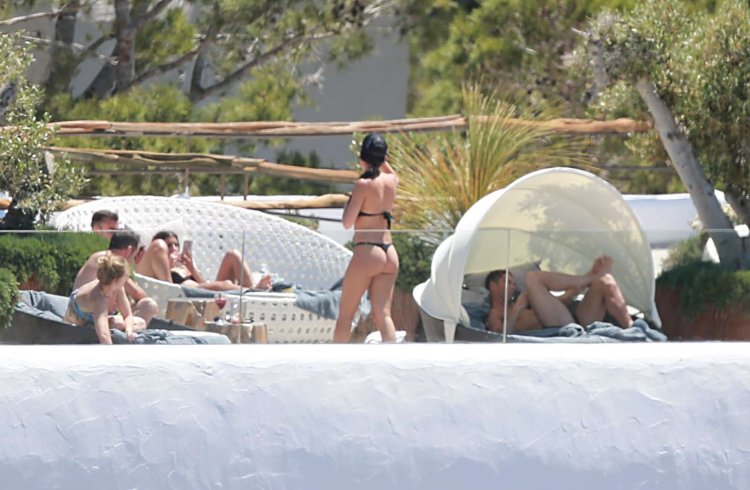 Dragg of the Georgina wife Ronaldo