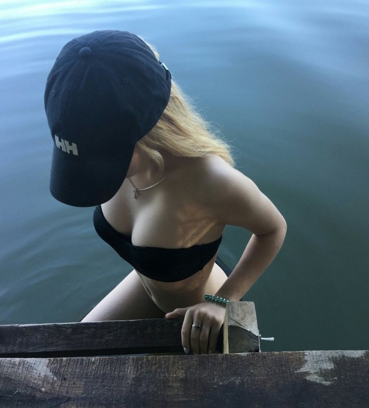 Anya Pokrov and Arthur Babich 2020