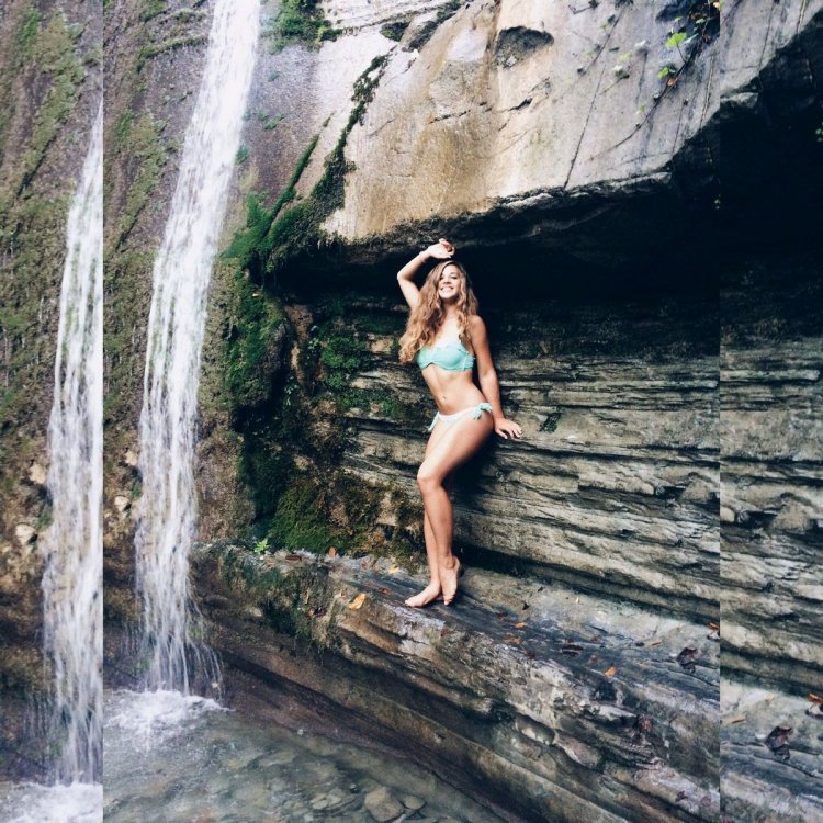 Pokrov90/Anya Pokrovskaya