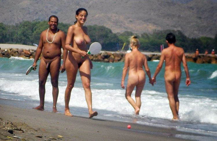 Naked women on a common beach