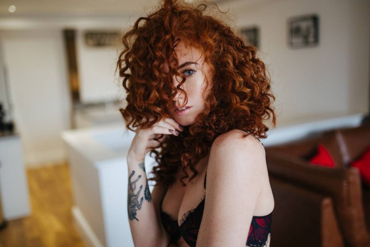 Jenny o Sullivan in bed