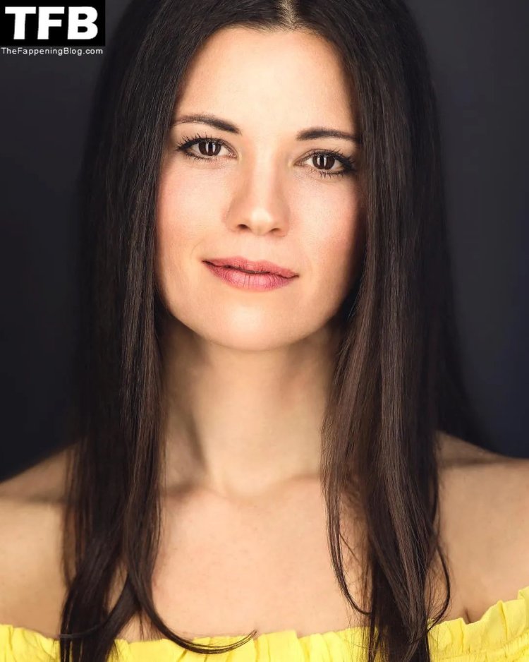 Meredith Garretson bed scenes