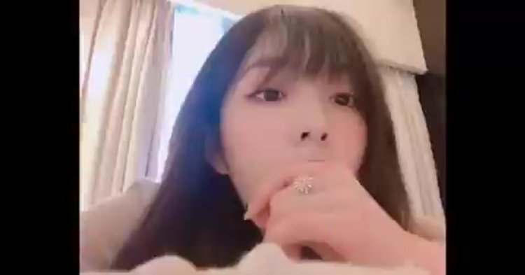 Sylgi Red Velvet Monster