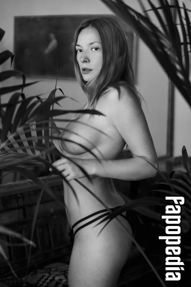 Olga Kobzar pornography