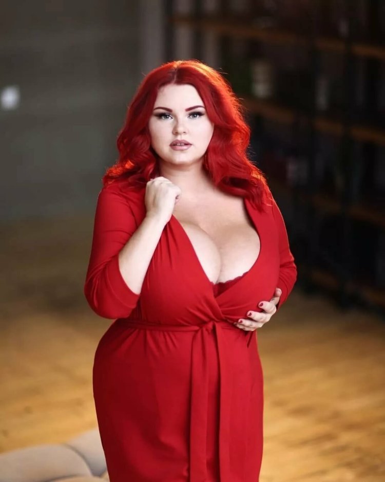 Xenia Wood Nina Plaplyuk