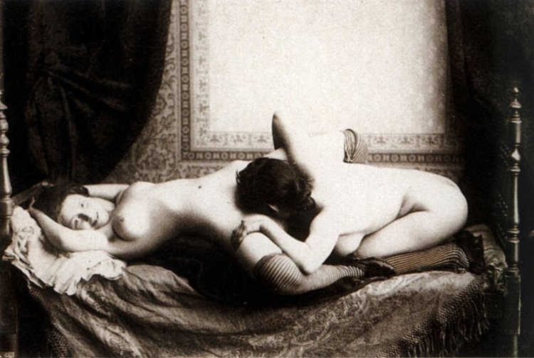 Pornographic pictures of lesbian 19th century