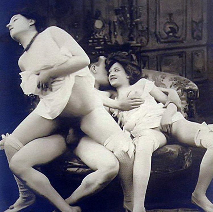 Pictures of naked women of the 19th century