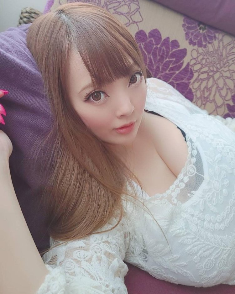 Hitomi Tanaka at 10 years old