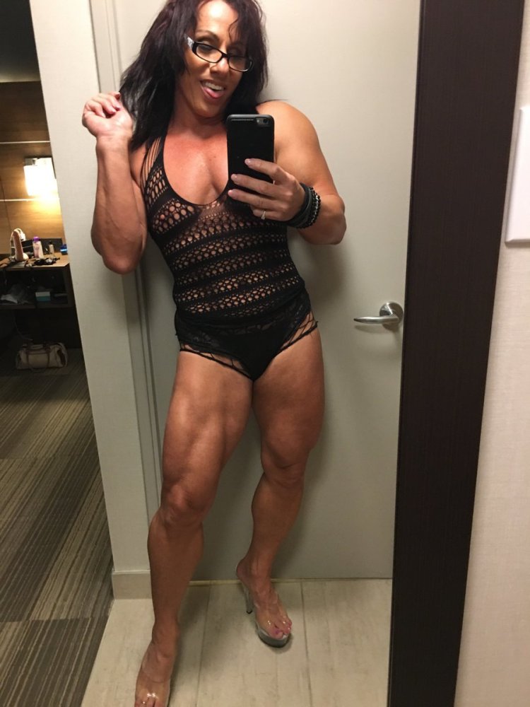 Lindsay Mulinazi Bodybuilders