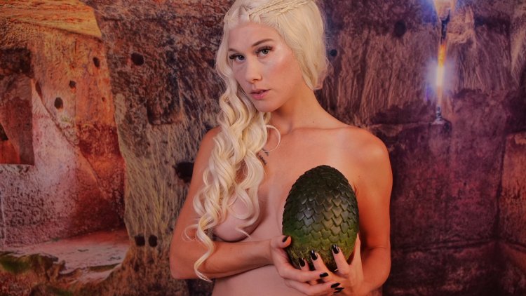 Joanie Brosas vampirella