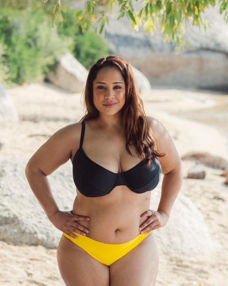 Amanda Santana Plus Size Bikini