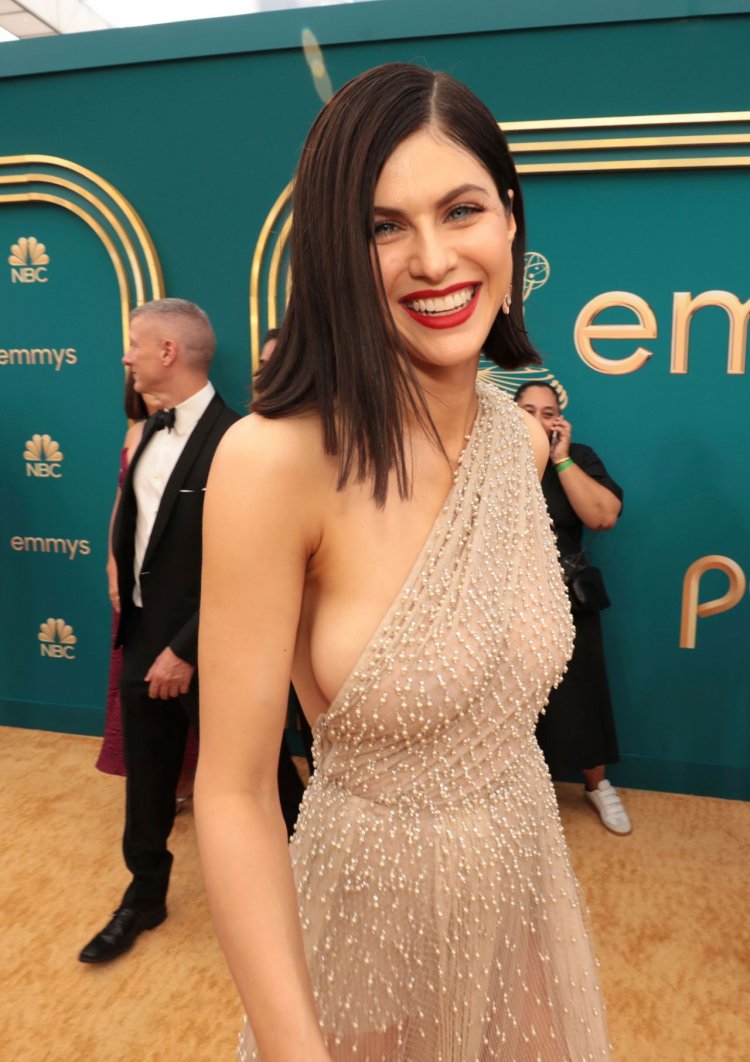 Babishi tits the accordion