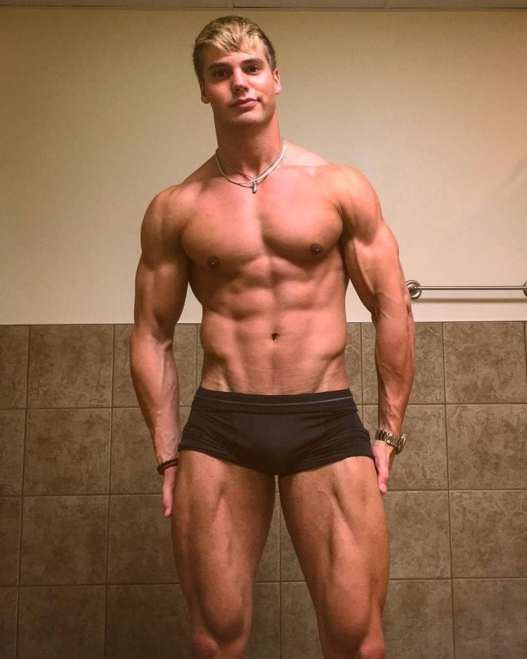 Young bodybuilders of the model Daniel Peyer