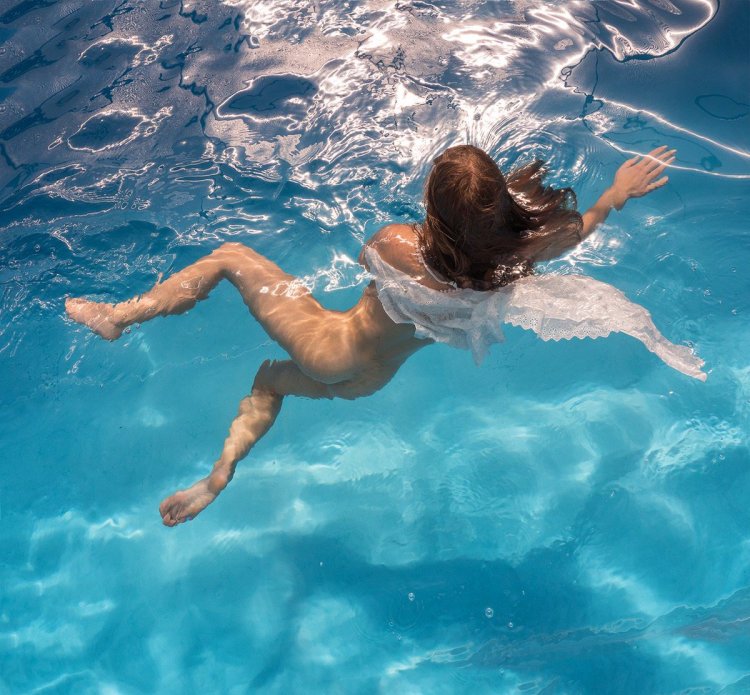 Nedda Mia Lee Ekaterina Kotenova