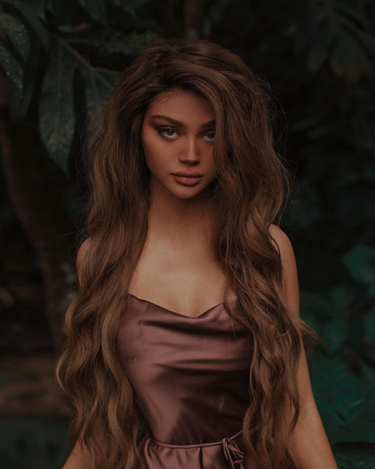 Kristen Snyder Topless