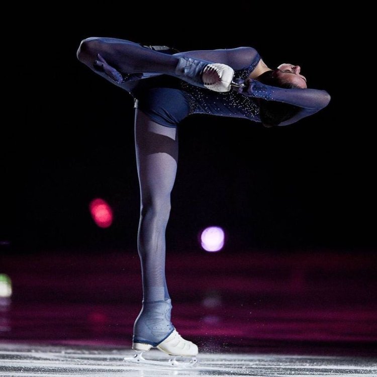 Camila Valieva Wallpaper