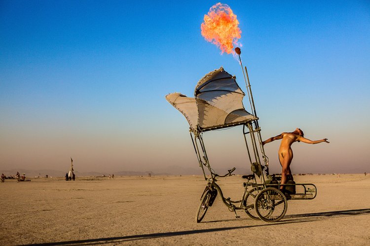 Berning Men 2019 Topless