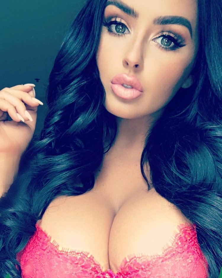 Iryna ivanova bikini