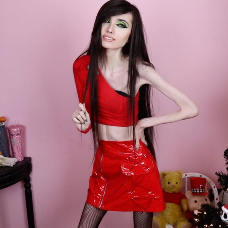Eugenia Cooney in a swimsuit