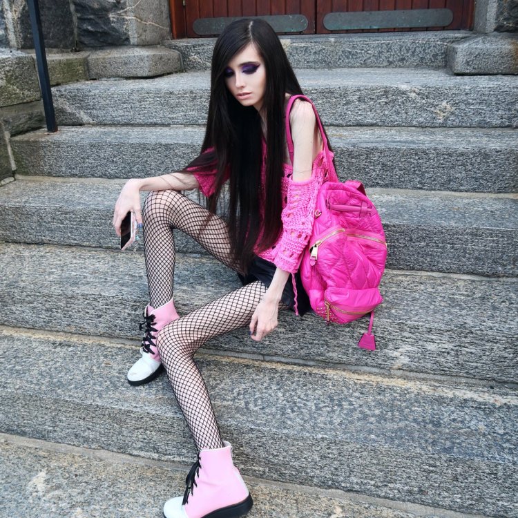 Emo hair Eugenia Cooney