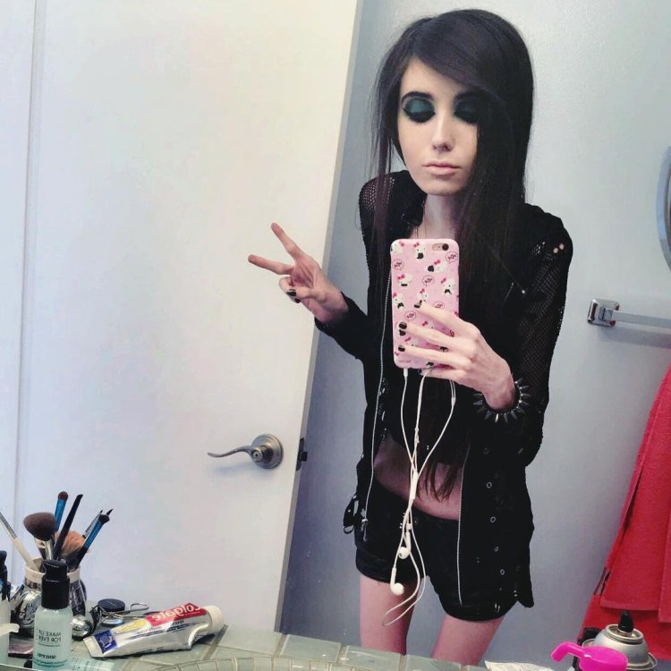 Eugenia Cooney to weight loss