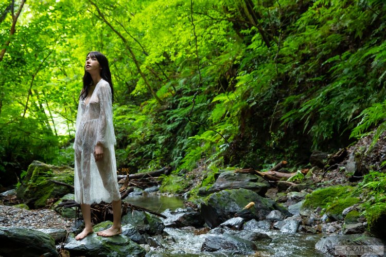 Hairy Teen in Striping Off Cheerleader Uniform