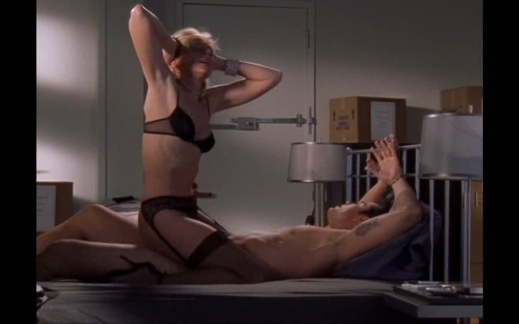 Actress Kim Kartall Naked