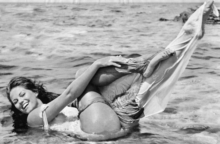 Claudia Cardinal GIF