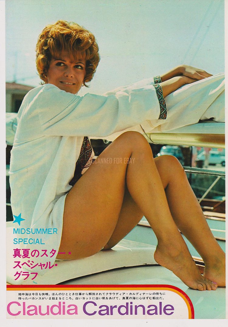 Claudia Cardinal Leg