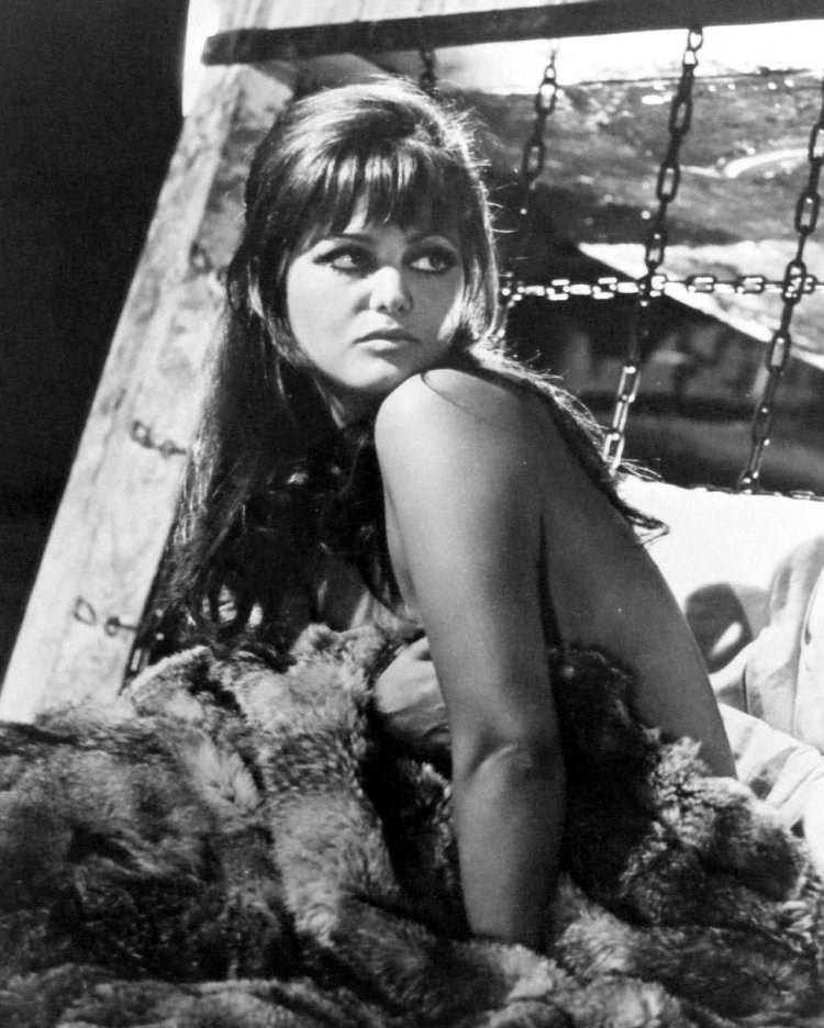 Naked Sophia Loren Claudia Cardinal