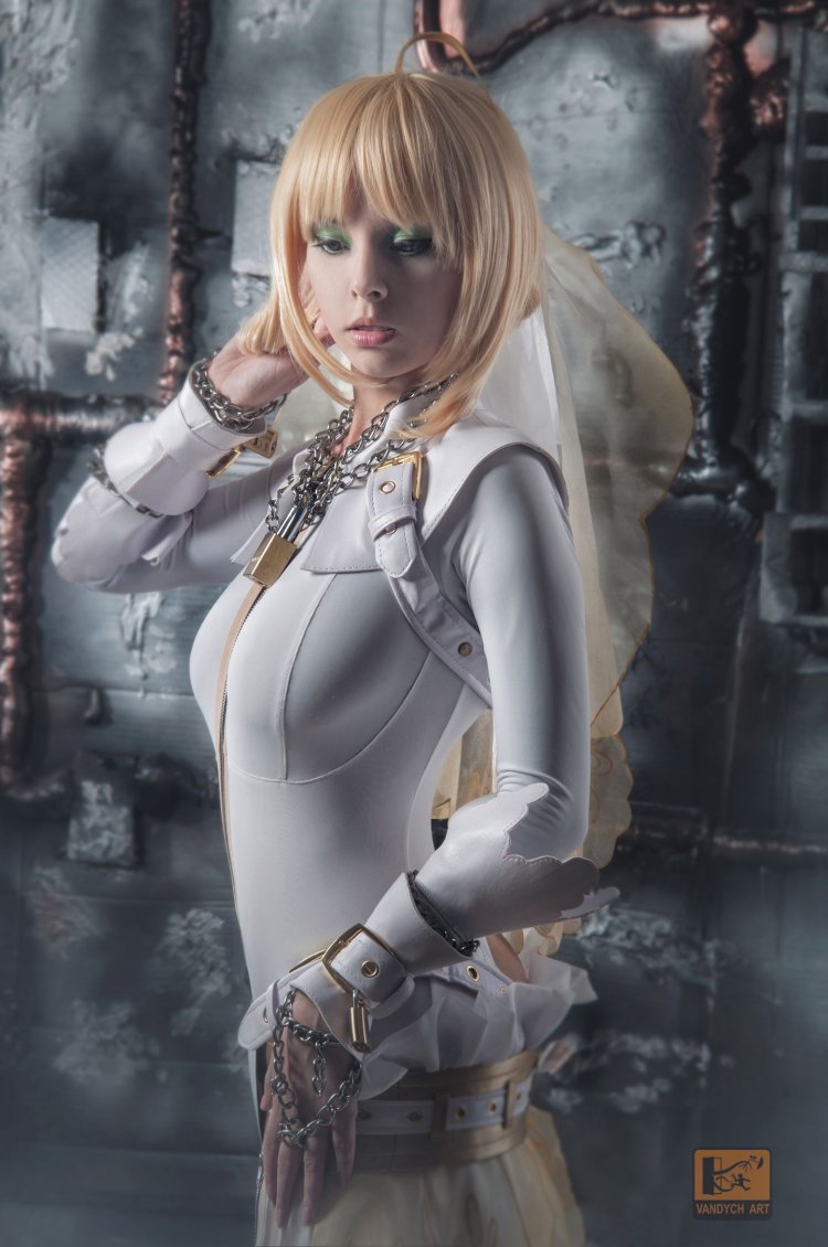 Disharmonica Elizabeth