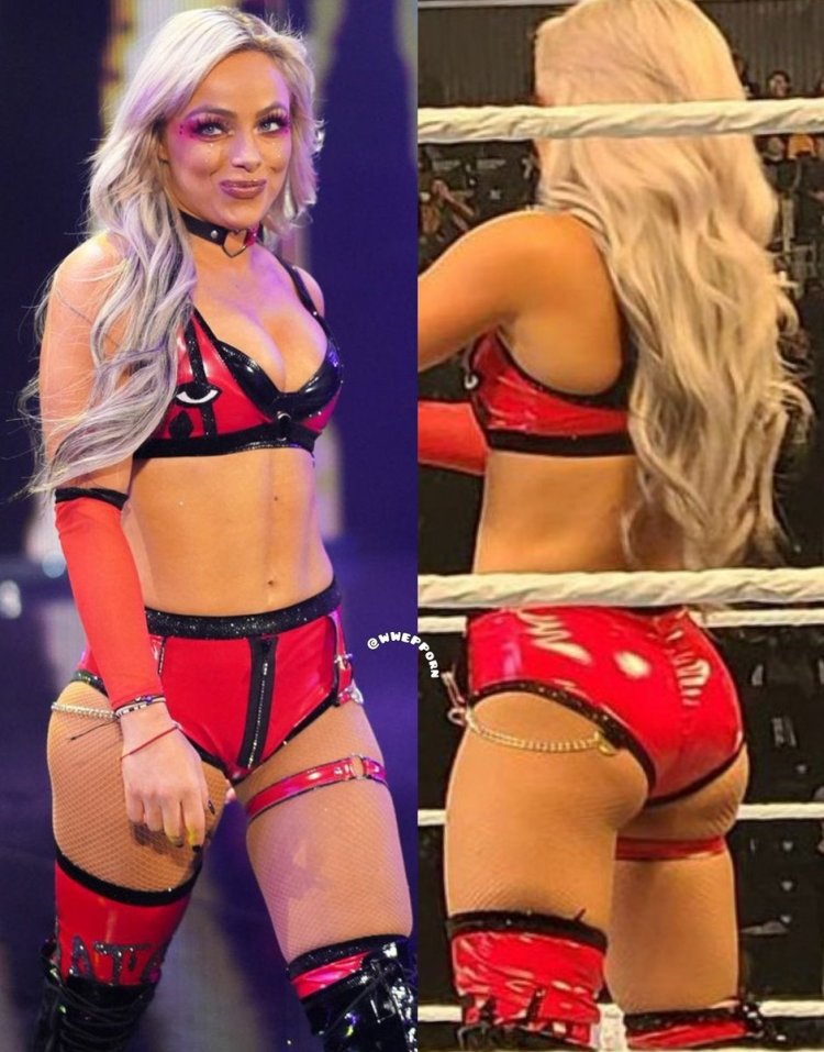 Liv Morgan WWe buttocks