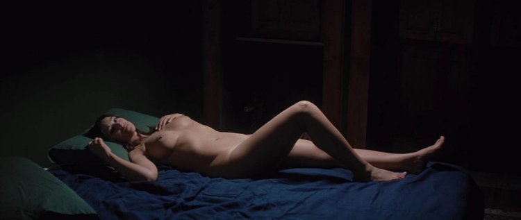 Monica Bellucci - Malena Nude