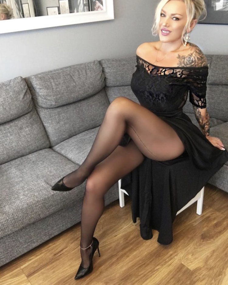 ANET MLCAKOVA fashion model